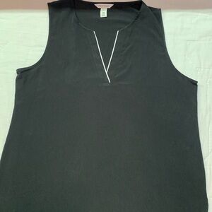 WHBM- Black sleeveless blouse with deep v-neckline w/bright white trim Size XL